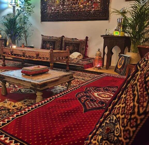 بنسيون L écrin De Rûmi