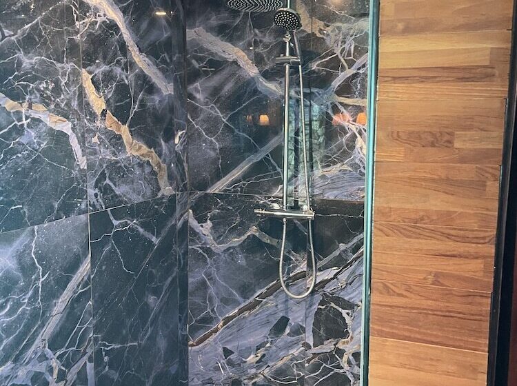 פנסיון Le Clos Des Senteurs De Chateauneuf De Grasse