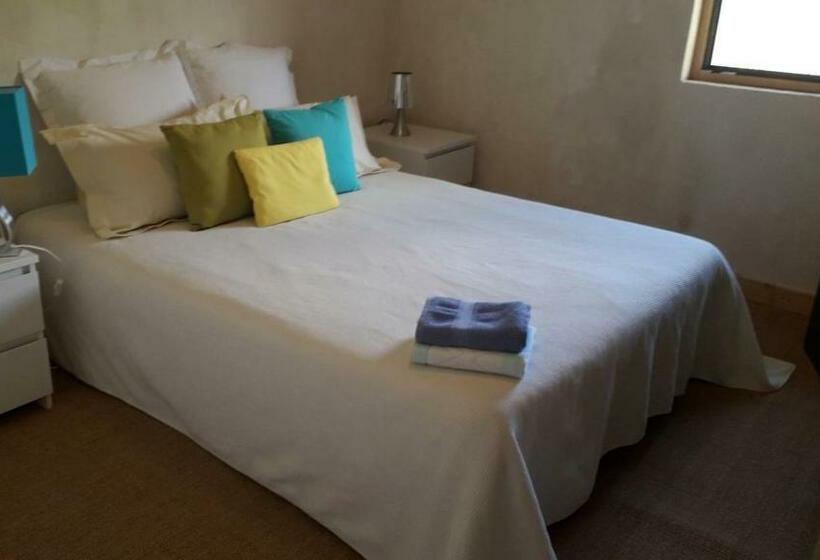 ペンション Le Perche Céronnais