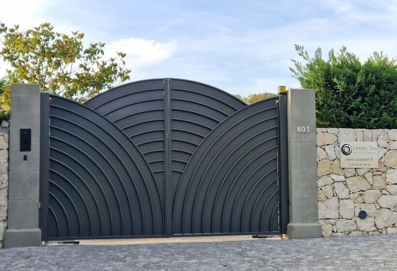 ペンション Luxury Zen