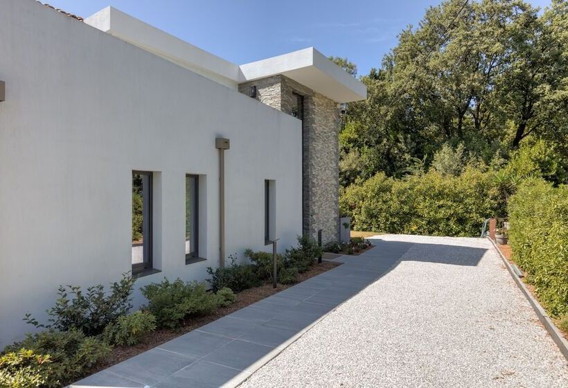 ペンション Luxury Zen