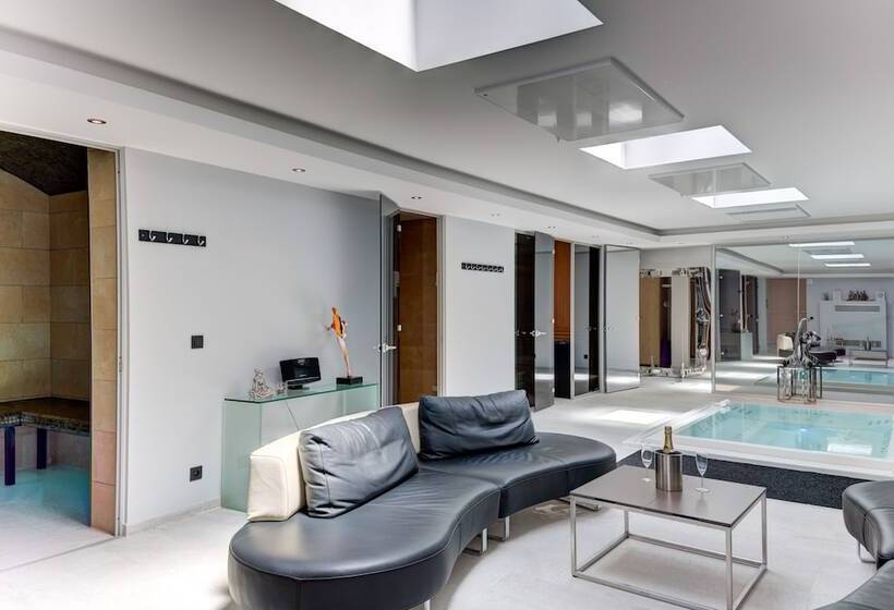 ペンション Luxury Zen