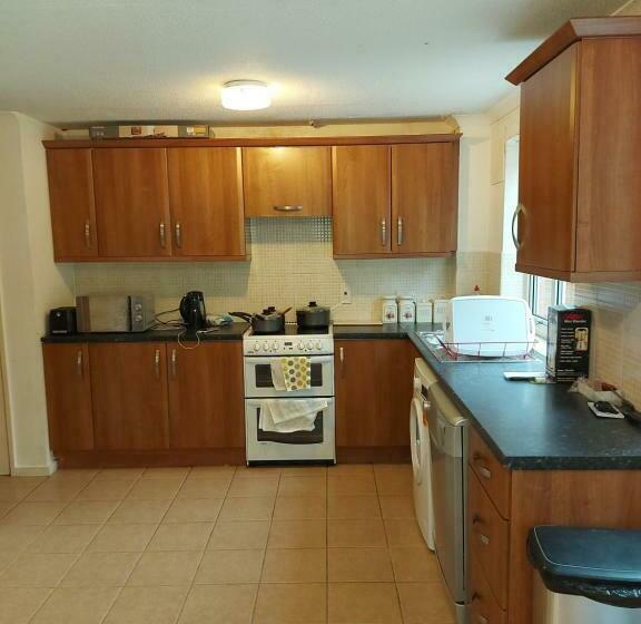 Пансион Spacious And Serene Stay Near Milton Keynes Centre