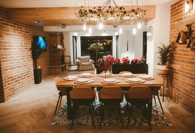 פנסיון Vila Casa Din Gradina