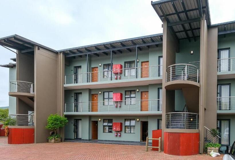 17onwellington Suites