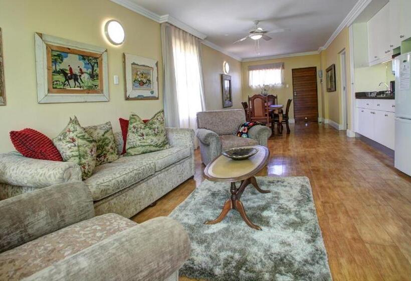 17onwellington Suites