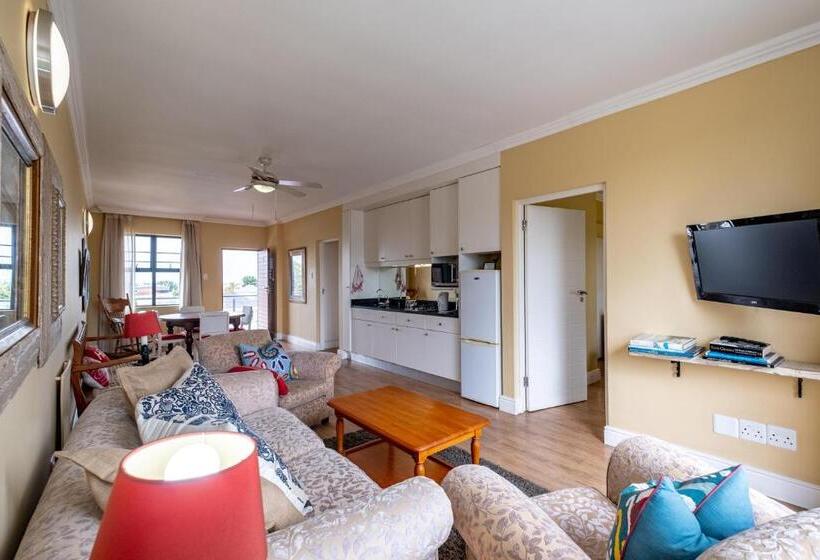 17onwellington Suites