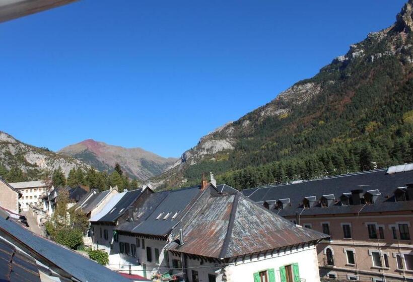 Albergue De Canfranc Estación