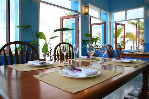 Baan Montra Beach Resort