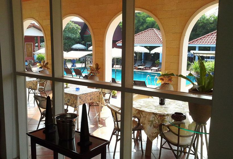 Pictory Garden Resort