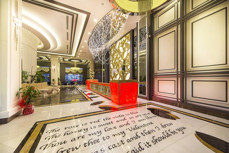 Diamond Premium Hotel & Spa