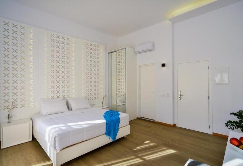 Elia Portou Rooms
