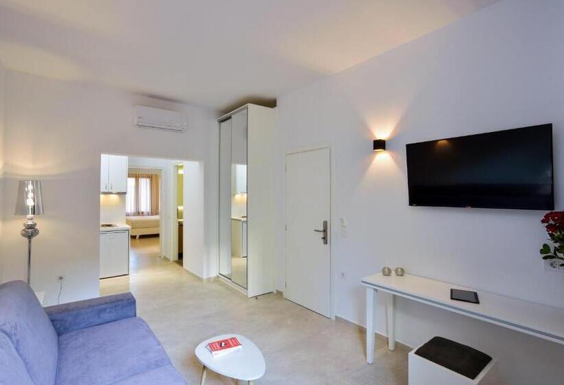 Elia Portou Rooms