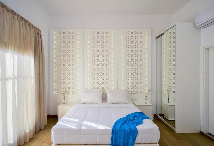 Elia Portou Rooms