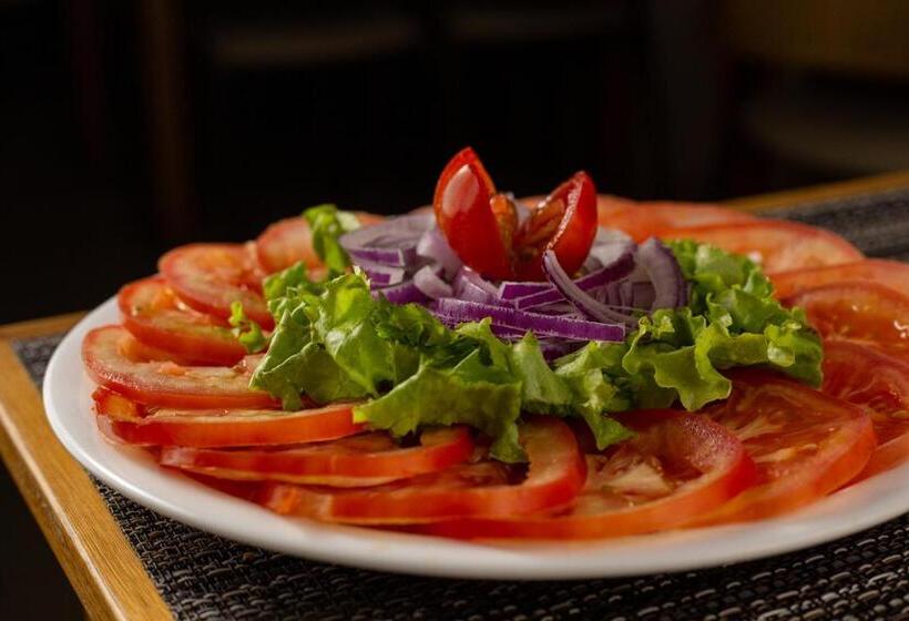 Emirates Hotel & Suites