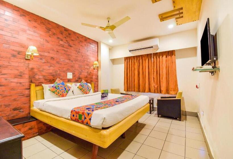 Fabhotel Kinera Comforts Railway Station