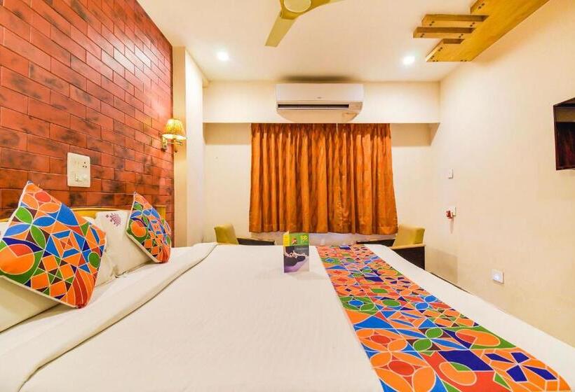 Fabhotel Kinera Comforts Railway Station