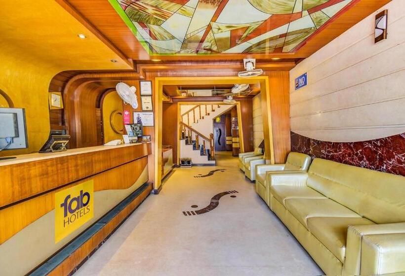 Fabhotel Kinera Comforts Railway Station