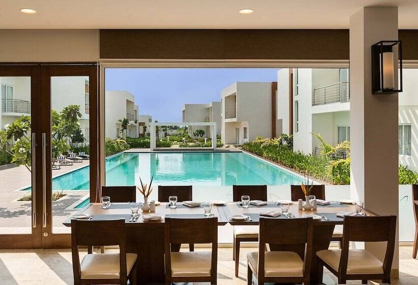 Four Points By Sheraton Mahabalipuram Resort & Convention Center