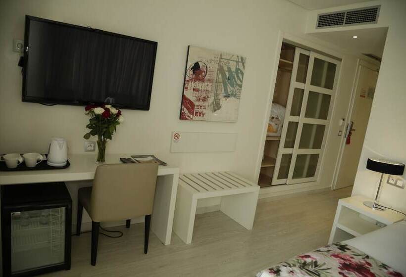 هتل Al Mandari Hôtel Tétouan