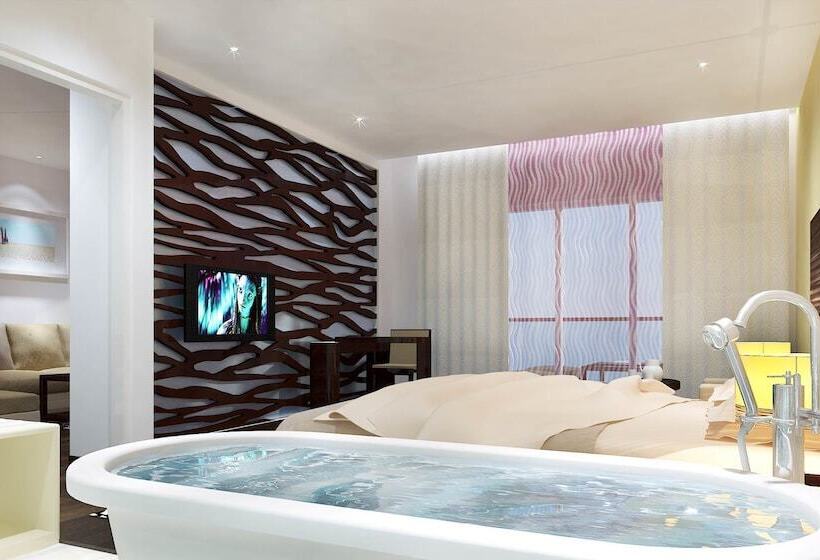 בית מלון כפרי Ambar Sarovar Portico