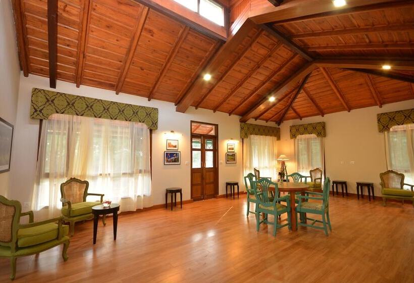 בית מלון כפרי Blusalzz Escapade Anant Rasa