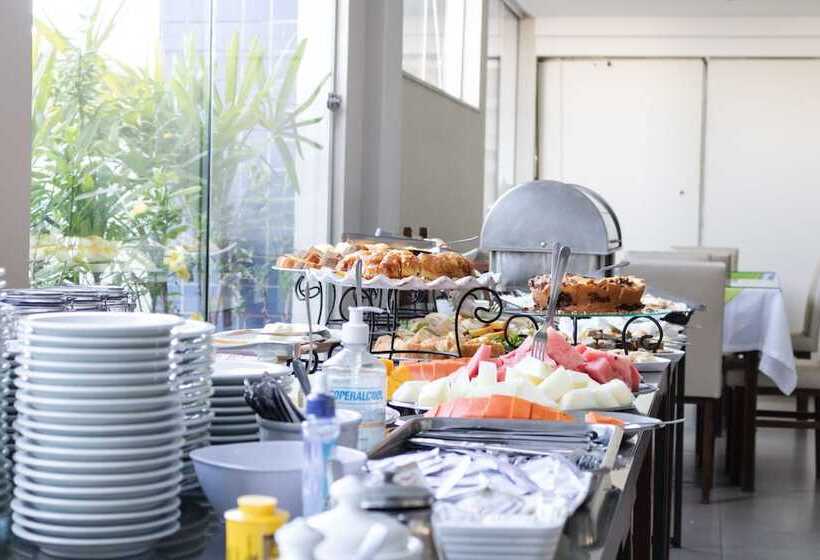 בית מלון כפרי Antonius Imperial