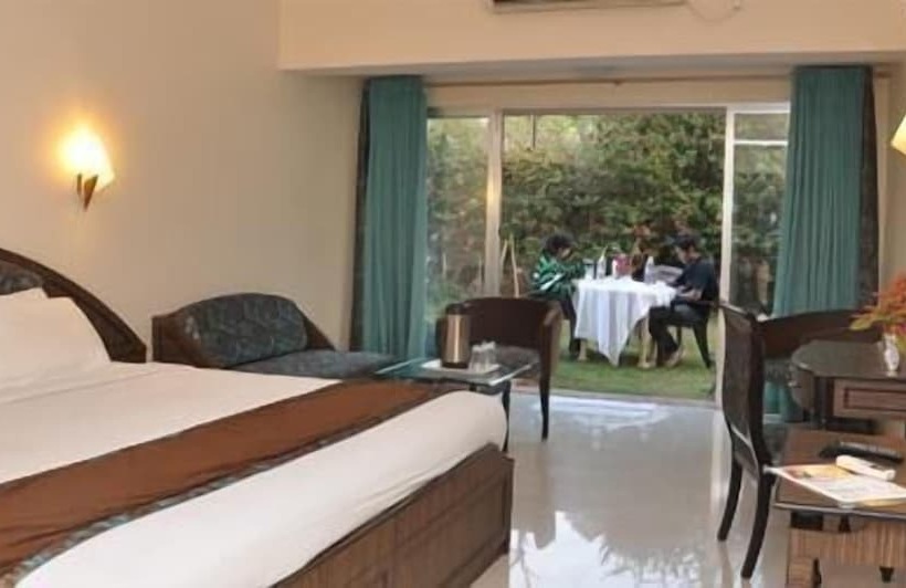 בית מלון כפרי Blue Country Resort