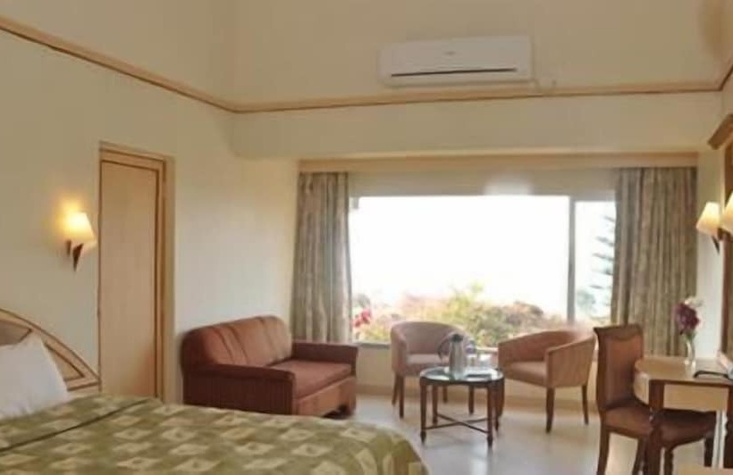 בית מלון כפרי Blue Country Resort