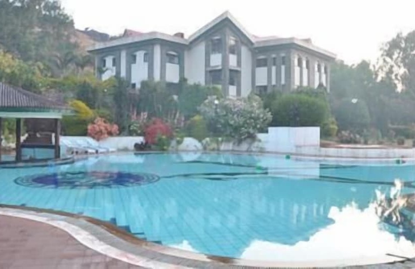 בית מלון כפרי Blue Country Resort