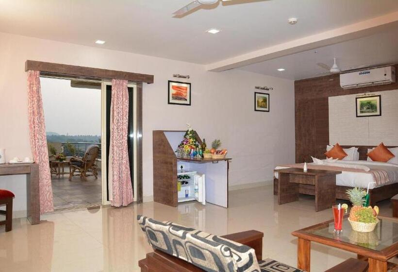 Boshan Hotels