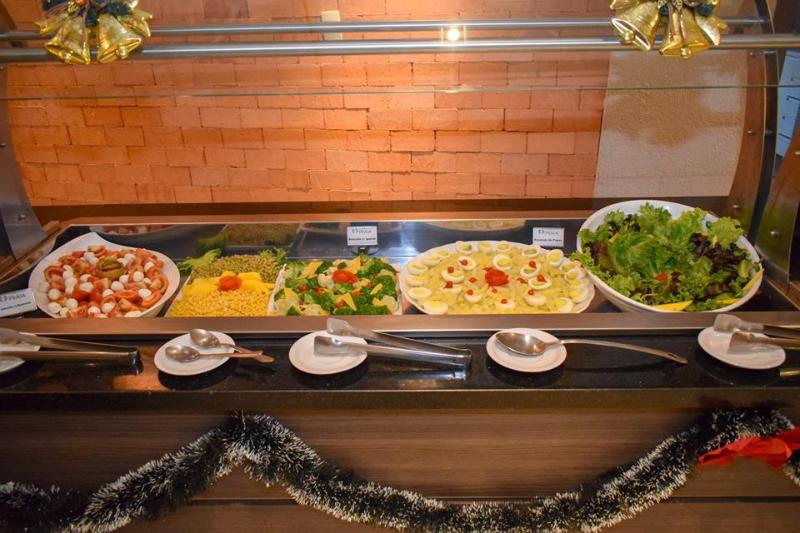 ホテル Camboriu Praia