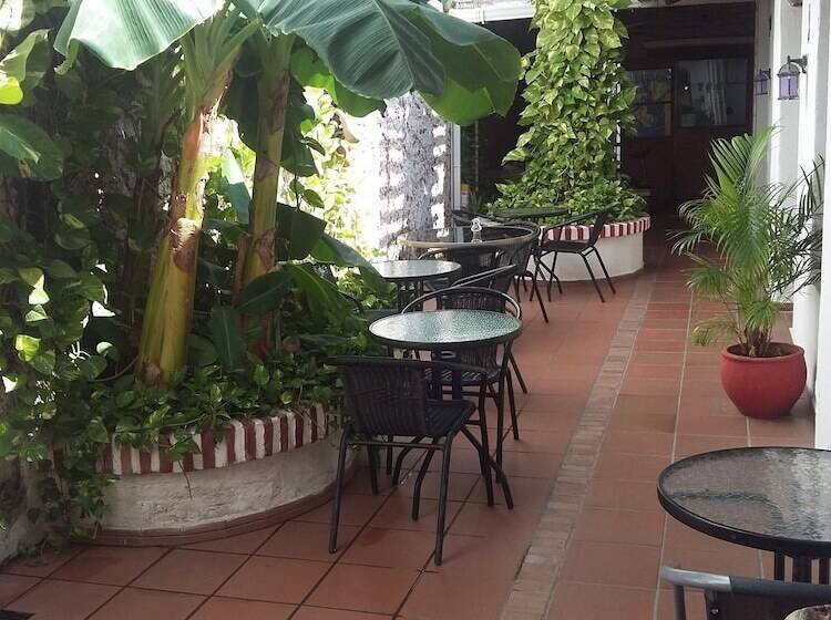 Отель Casa Abril I