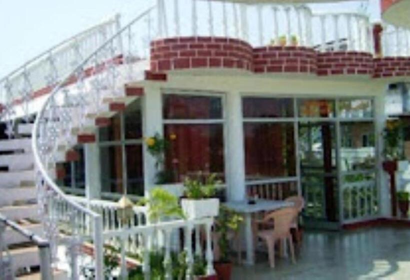 Отель Casa Di William Khajuraho