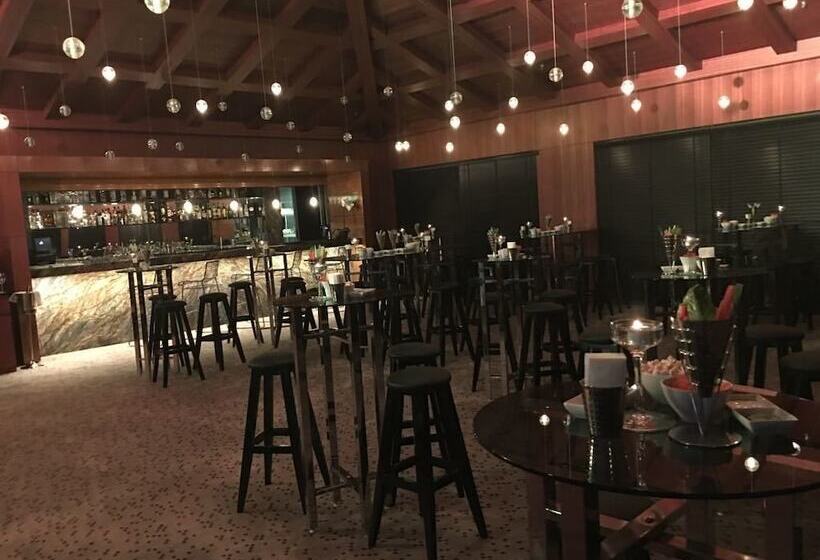 فندق Divan Adana