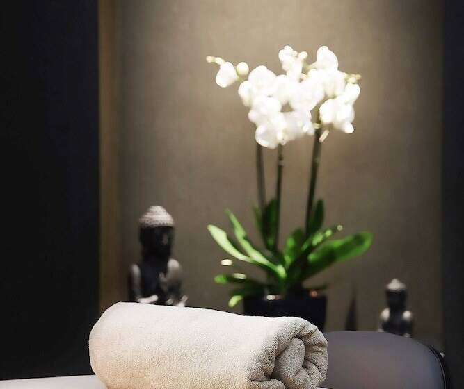 فندق Divan Adana