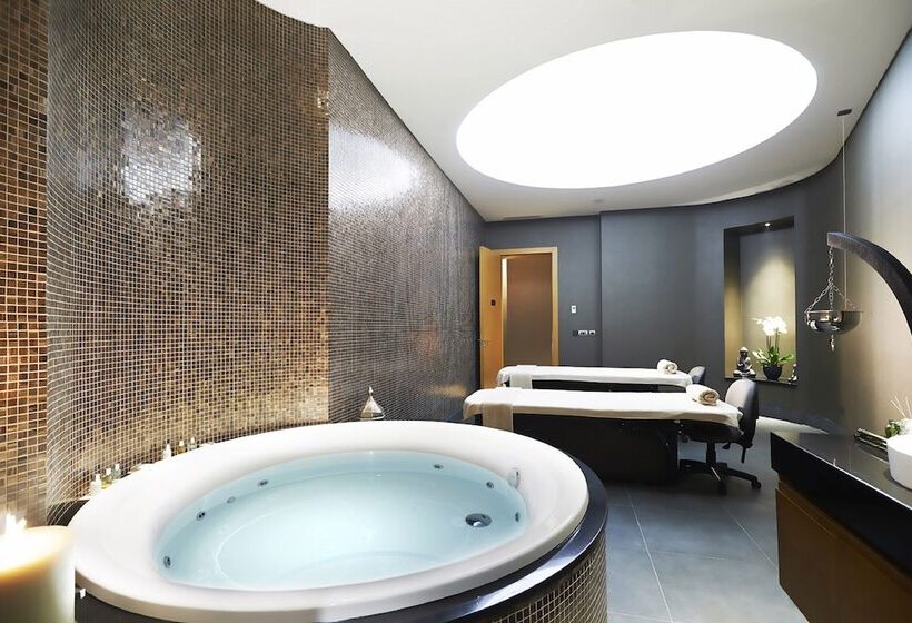 فندق Divan Adana