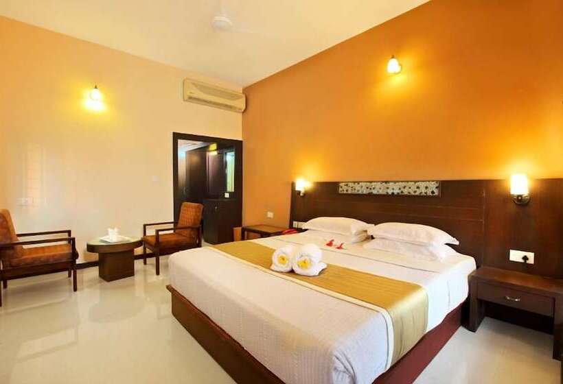 ホテル Leisure Vacations Goldfield Lake Resort