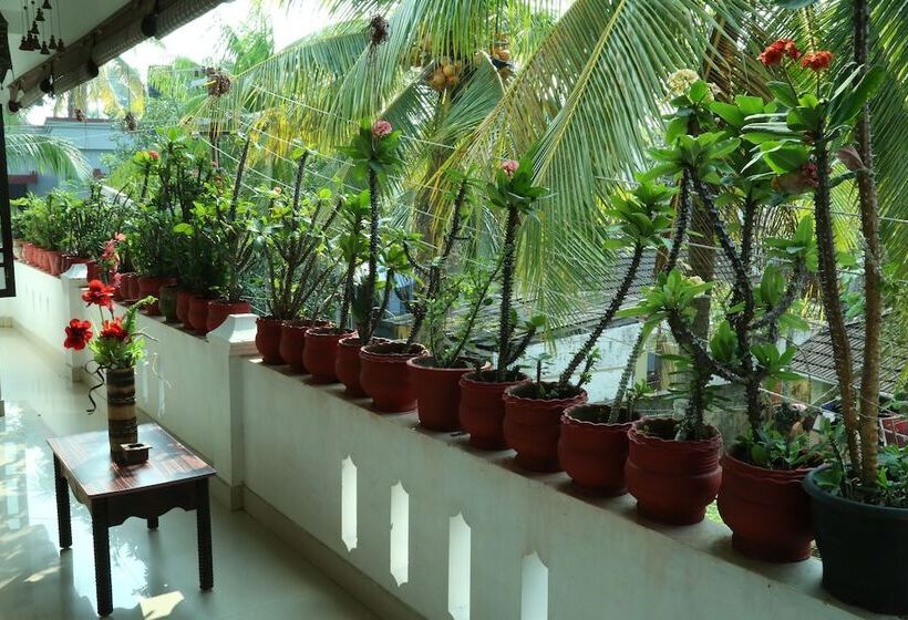 هتل Dream Catcher Home Stay