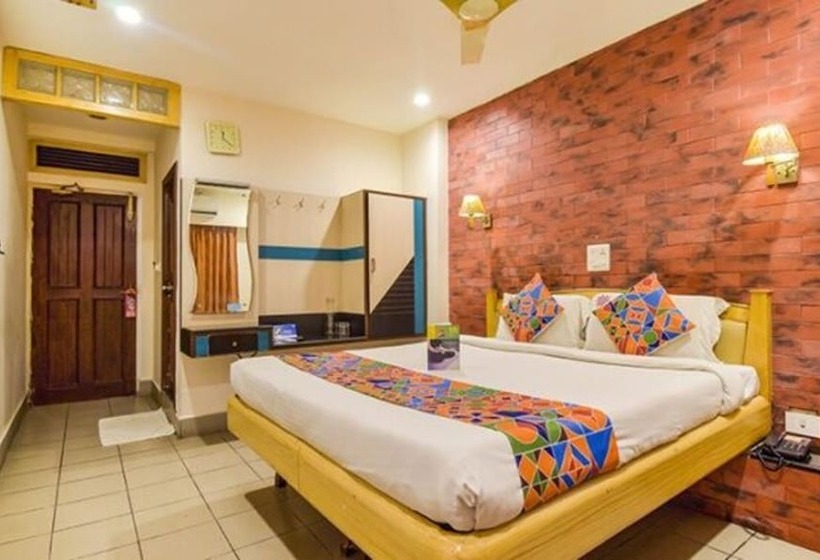 Fabhotel Kinera Comforts Railway Station