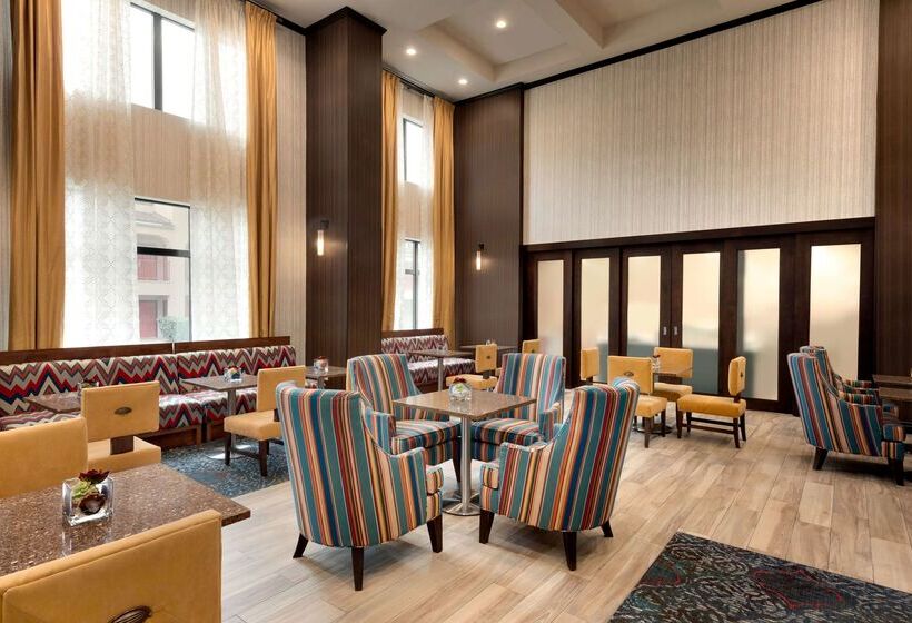 فندق Hampton Inn & Suites Monroe