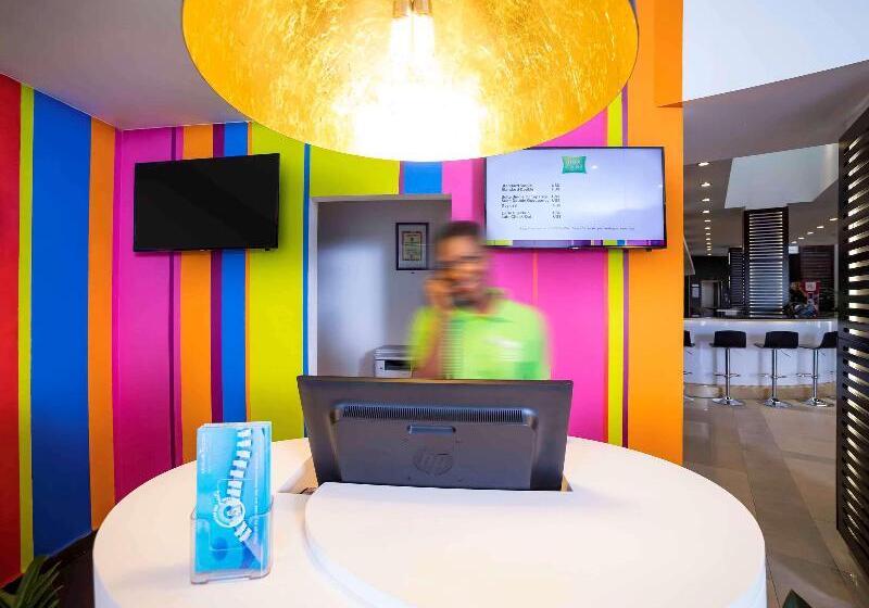 فندق Ibis Styles Accra Airport