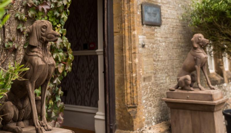 فندق Kentisbury Grange