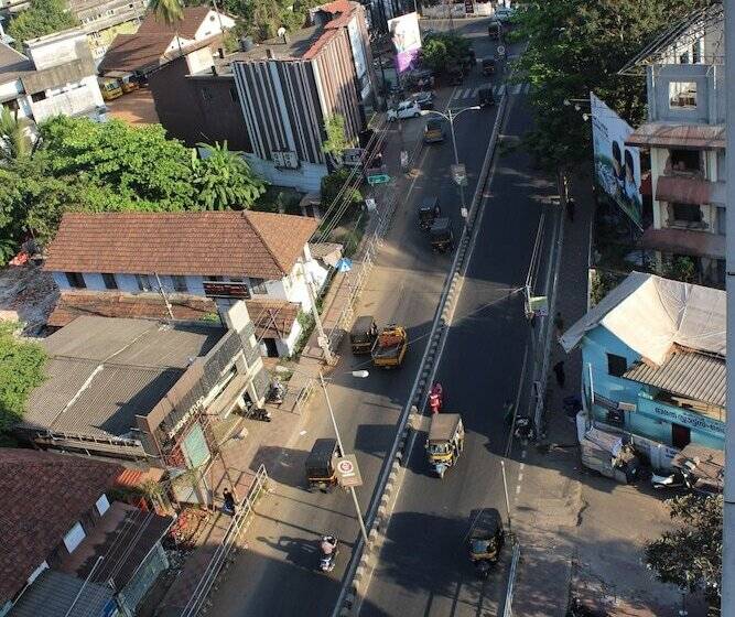 Keys Select By Lemon Tree Hotels, Malabar Gate, Kozhikode