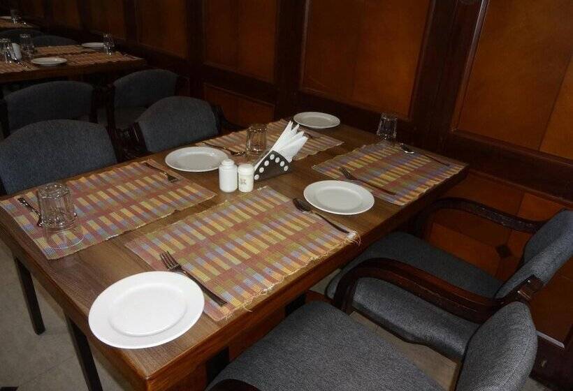 Keys Select By Lemon Tree Hotels, Malabar Gate, Kozhikode