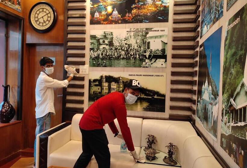 בית מלון כפרי Krishna Ji