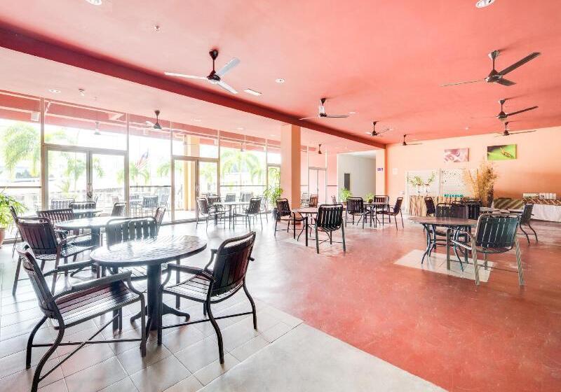 فندق Kuala Melaka Inn