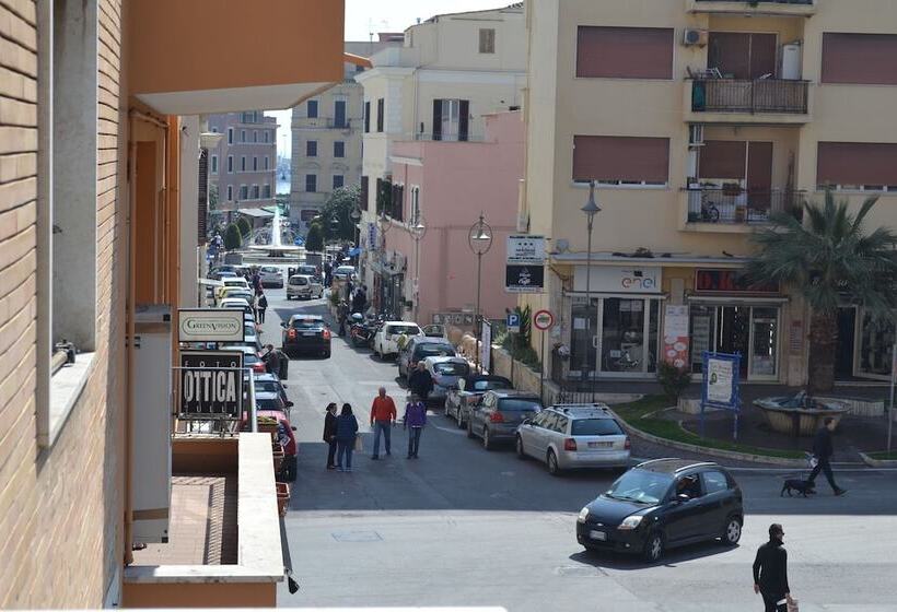 ホテル La Bussola