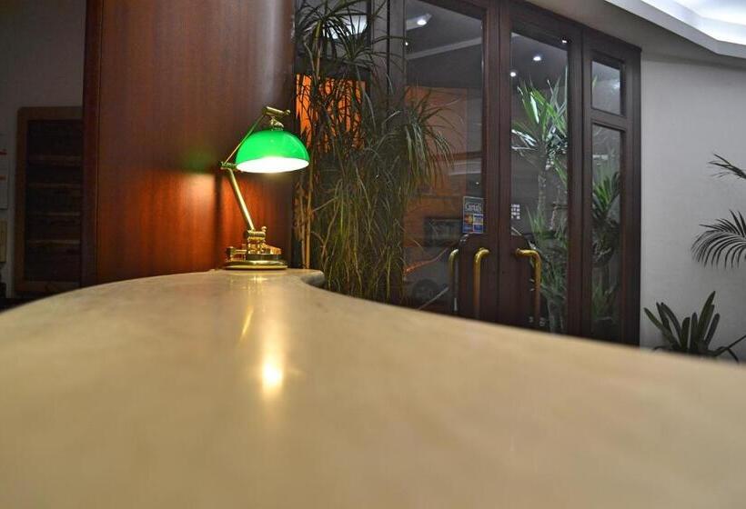 ホテル La Bussola