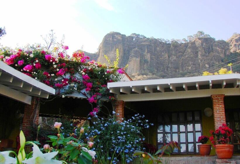 Отель La Villa Bonita Culinary Vacation